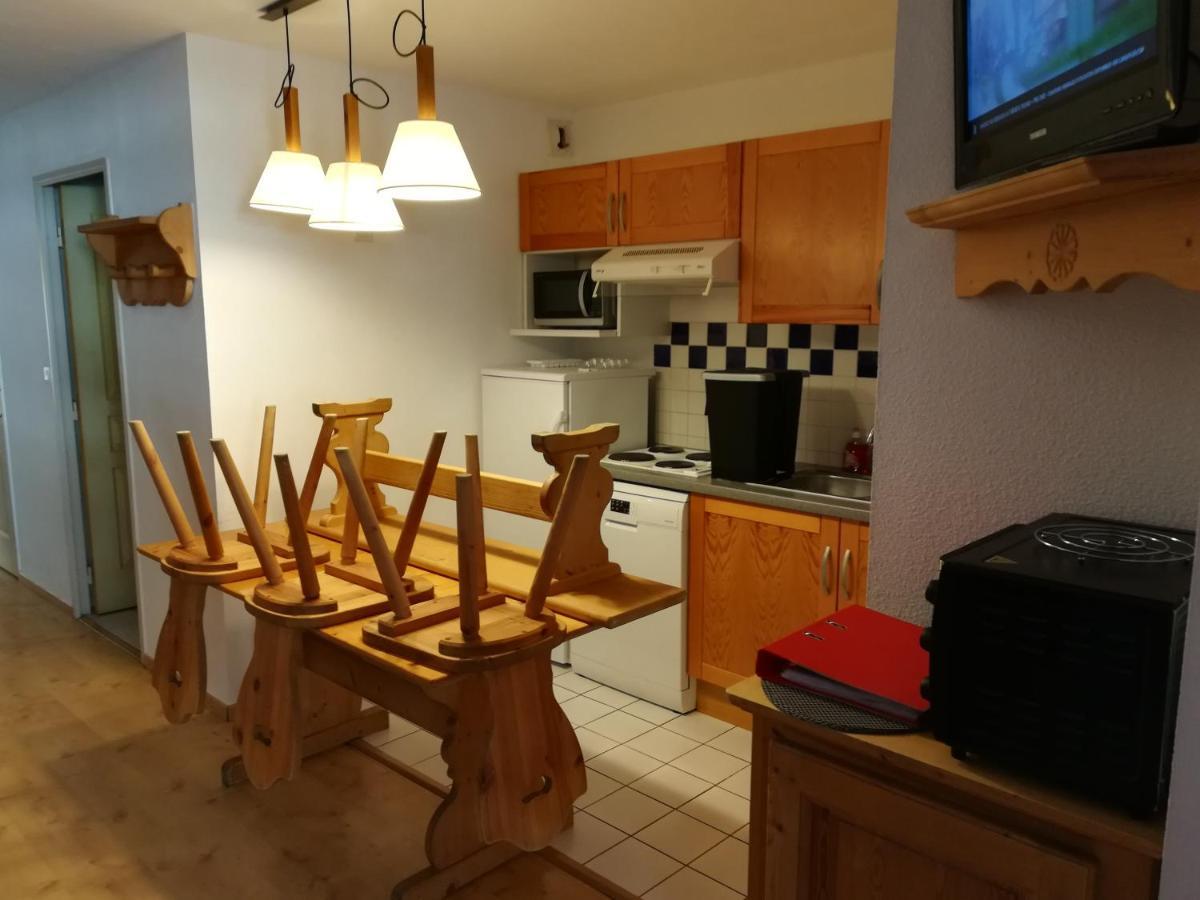 Appartement T3 - 5 Pers - Les Pics D Aran 3* Bagneres-de-Luchon Exterior photo