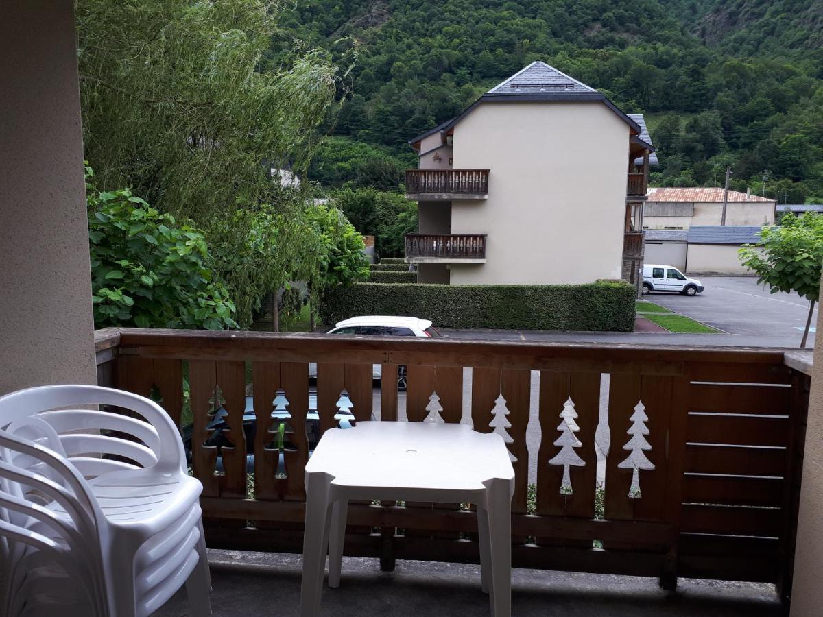 Appartement T3 - 5 Pers - Les Pics D Aran 3* Bagneres-de-Luchon Exterior photo